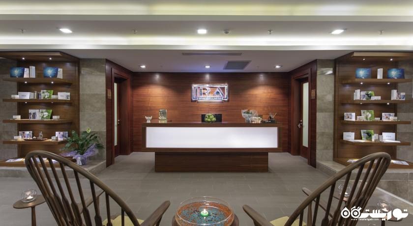 میز پذیرش هتل دابل تری هیلتون